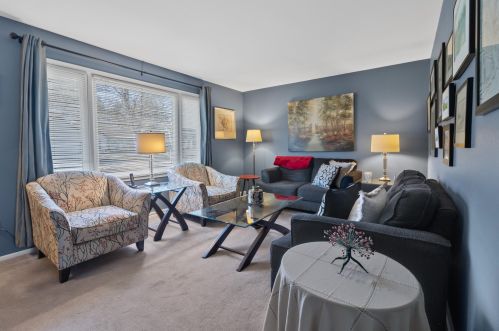 1139 Mobile St, Lake Geneva, WI 53147-2409