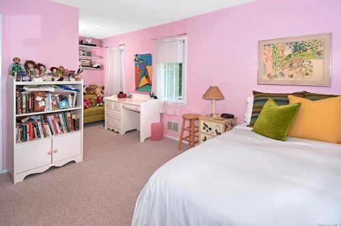 26 Bonwit Rd, Rye Brook NY  10573-1437 exterior