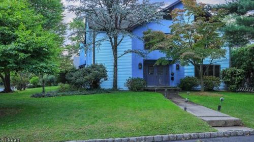 6 Estelle Pl, Cranford NJ  07016-1842 exterior