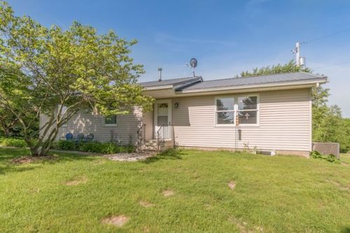 18211 335th Ln, Pitzer, IA 50072-5547