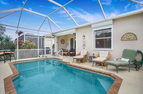 8599 Ibis Cove Cir, Naples FL  34119-7746 exterior