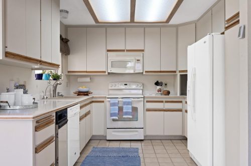 64578 Pinehurst Cir, Desert Hot Springs CA  92240-1346 exterior