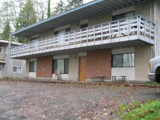 10623 Aqua Way, Seattle WA  98168-1462 exterior