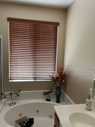 29279 Gateway Dr, Lake Elsinore CA  92530-7276 exterior