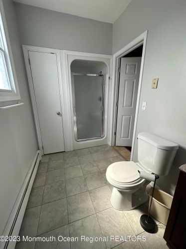 32 Royal Dr, Bricktown NJ  08723-6731 exterior