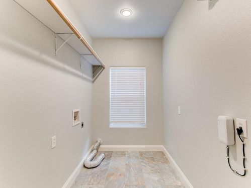 2521 Benbrook Blvd, Fort Worth TX  76109-2335 exterior