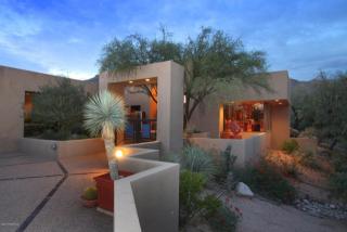 7075 Ventana Canyon Dr, Tucson, AZ 85750-0917