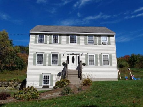202 Bow St, Northwood, NH 03261-4115