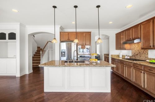 45035 Rutherford St, Temecula CA  92592-5529 exterior