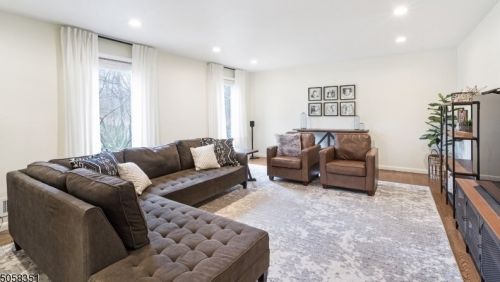 10 Spring Hill Ct, Dover NJ  07869-4305 exterior