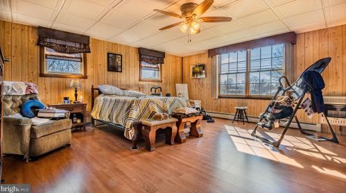 528 New Freedom Rd, Berlin Boro NJ  08009-9534 exterior