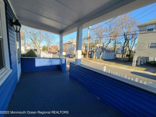 18 Atlantic St, Monmouth Hills NJ  07732-1502 exterior