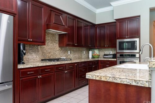 416 Southbury Ln, Chico CA  95973-8230 exterior