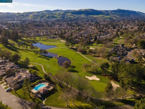 2145 Myrtle Beach Ln, Danville CA  94526-6213 exterior