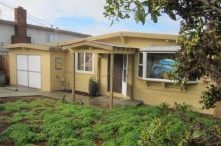 1633 Highland St, Seaside, CA 93955-4511