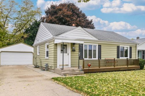 613 97, Milwaukee WI 53225-2503 exterior