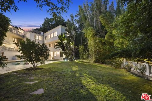 3511 Berry Dr, North Hollywood CA  91604-3862 exterior
