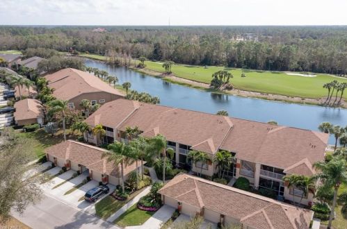 8500 Naples Heritage Dr, Naples, FL 34112-2788