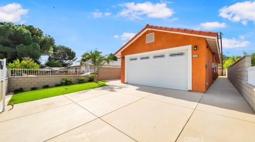 1638 Harris St, San Bernardino, CA 92411-1933