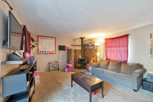 9345 Perry St, Westminster CO 80031-6442 exterior