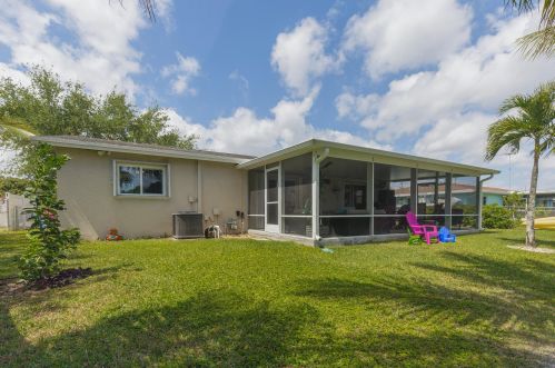 1140 Lake Clarke Dr, West Palm Beach FL  33406-5329 exterior