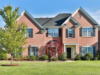 9546 Laguna Ave, Concord, NC 28027-3553