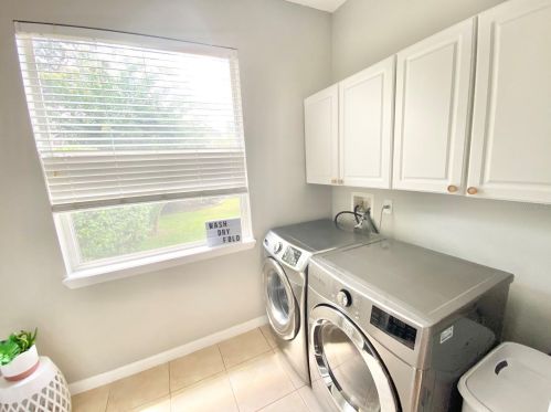 23431 Valderama Ln, Mount Plymouth FL  32776-6937 exterior