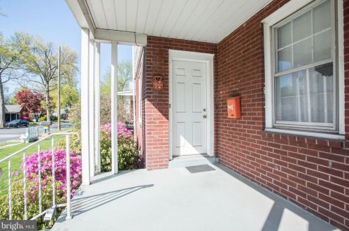 3513 4th St, Harrisburg, PA 17110-1418