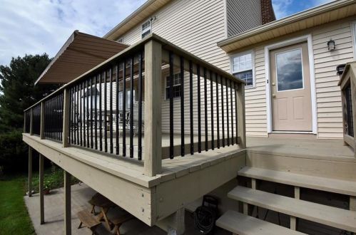 4438 Bachman Dr, Schnecksville PA  18078-2246 exterior