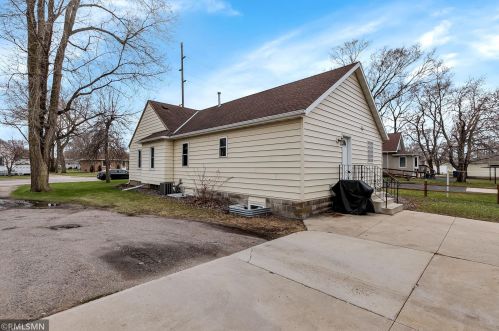 315 Minnesota St, Saint Joseph, MN 56374-4103