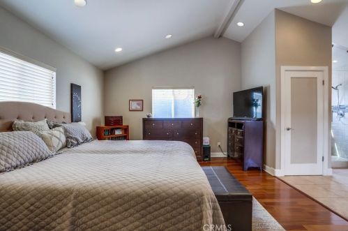 3753 Snowden Ave, Long Beach CA  90808-2226 exterior