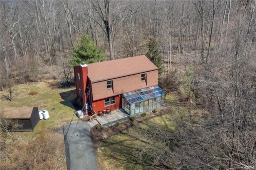4 Toll House Rd, Cornwall, NY 12518-1031