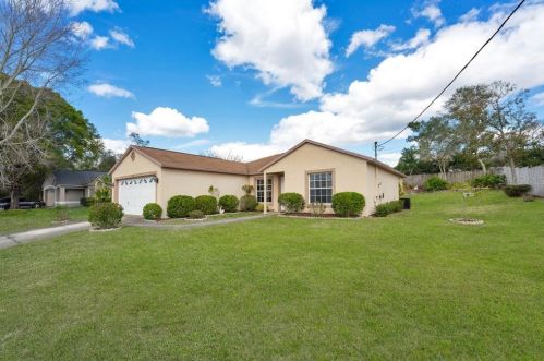 2703 Leafy Way Ln, Deltona, FL 32725-1785