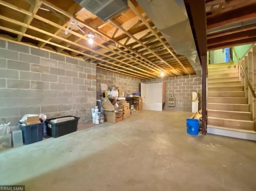 545 Derrick Dr, New Johannesburg WI  54017-2328 exterior