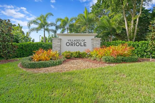 6650 Oriole Blvd, Delray Beach FL  33446-3513 exterior