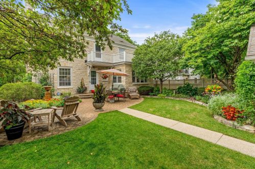 3164 51 Blvd, Milwaukee WI 53216-3236 exterior