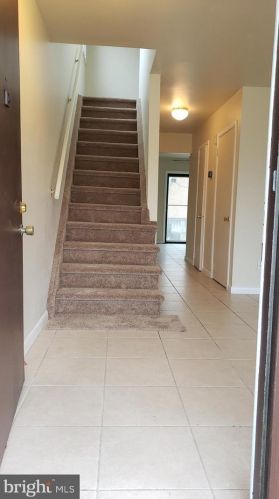 53 Probasco Rd, East Windsor NJ  08520-5534 exterior