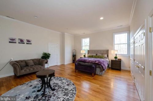 502 Cherry Valley Rd, Princeton NJ  08540-7681 exterior