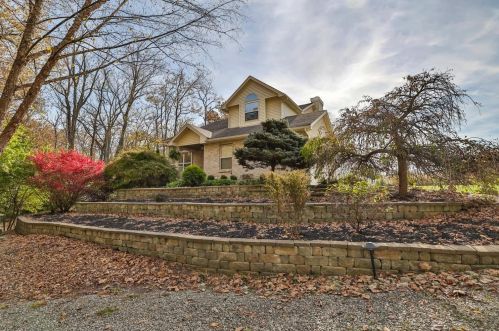 3757 Starling Rd, Mount Olive, OH 45106-9715
