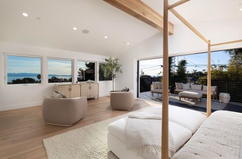 627 Dolores Dr, Santa Barbara CA  93109-1608 exterior