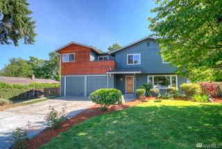 8121 112th St, Seattle, WA 98178-3234