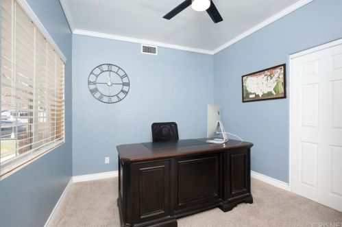 42320 Aaron Ct, Lancaster CA 93536-1266 exterior