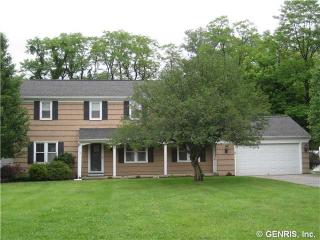 12 Blandford Ln, Fairport, NY 14450-3108