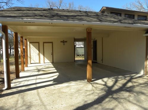 117 Sunset Dr, Whitney, TX 76692-3030