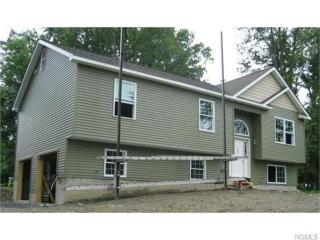 8 Conroy Ave, Montgomery, NY 12549-1638