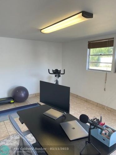 5173 Lake Blvd, Delray Beach FL  33484-4265 exterior