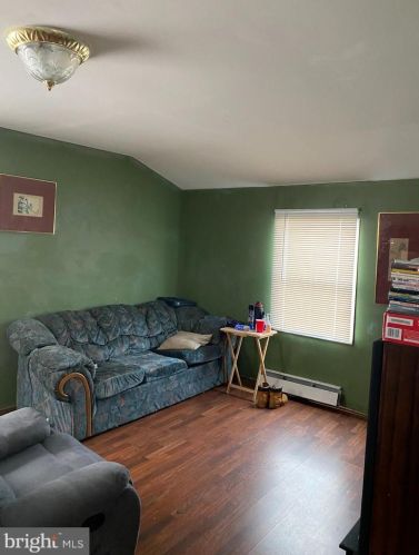 48 Primrose Ln, Willingboro, NJ 08046-2750