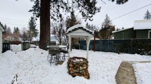 332 5th Ave, Portola CA  96122-9238 exterior