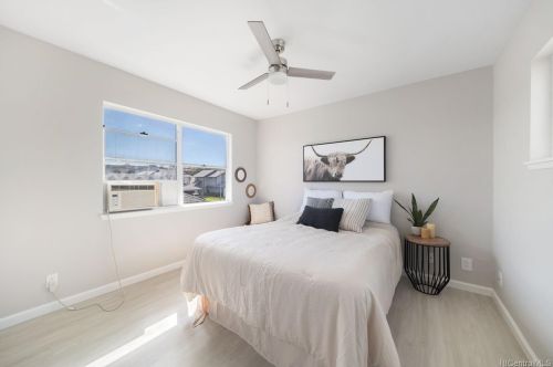 91-1146 Kumuiki St, Kapolei HI  96707 exterior