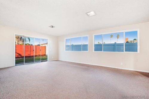 3812 Conrad Ave, San Diego CA 92117-2018 exterior